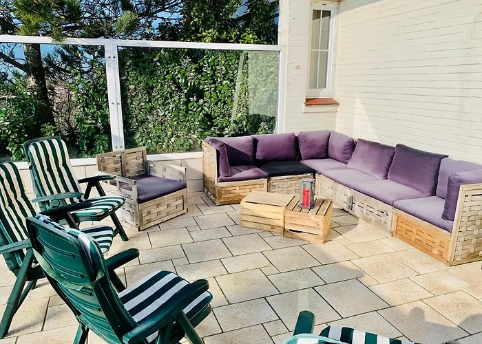 Friedolin Heeft Zicht Op Zee En Duinen, In Duinenreservaat, Hot Tub Met Jacuzzi En Sauna Met Zeezichten Te Villa Oostduinkerke