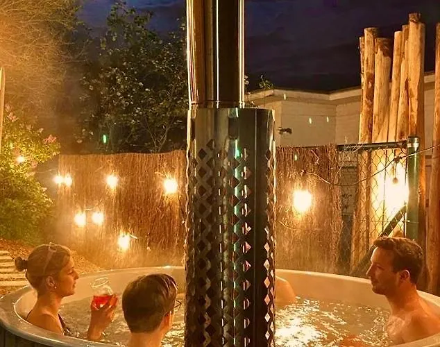 Friedolin Heeft Zicht Op Zee En Duinen, In Duinenreservaat, Hot Tub Met Jacuzzi En Sauna Met Zeezichten Te Villa