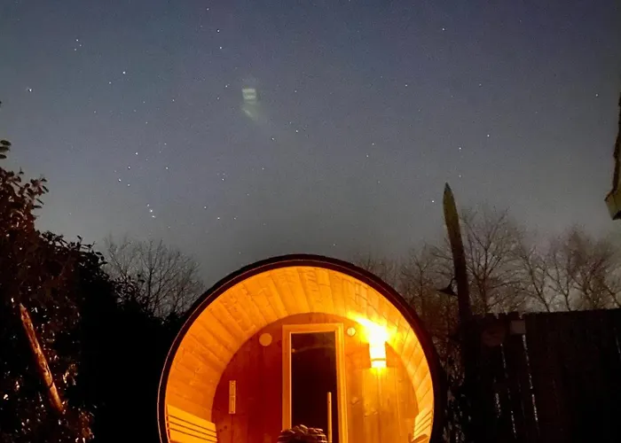 Villa Friedolin Heeft Zicht Op Zee En Duinen, In Duinenreservaat, Hot Tub Met Jacuzzi En Sauna Met Zeezichten Te *
